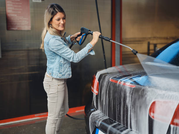 Best Pressure Washing Services Near Me  in Minneapolis, MN